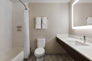 holiday inn express hotel and suites live oak by ihg