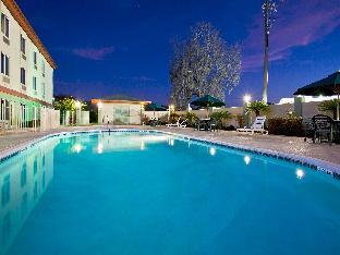 holiday inn express hotel and suites live oak by ihg