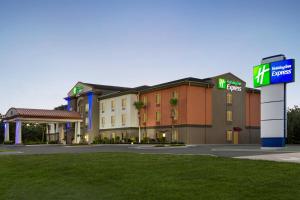 holiday inn express hotel and suites live oak by ihg