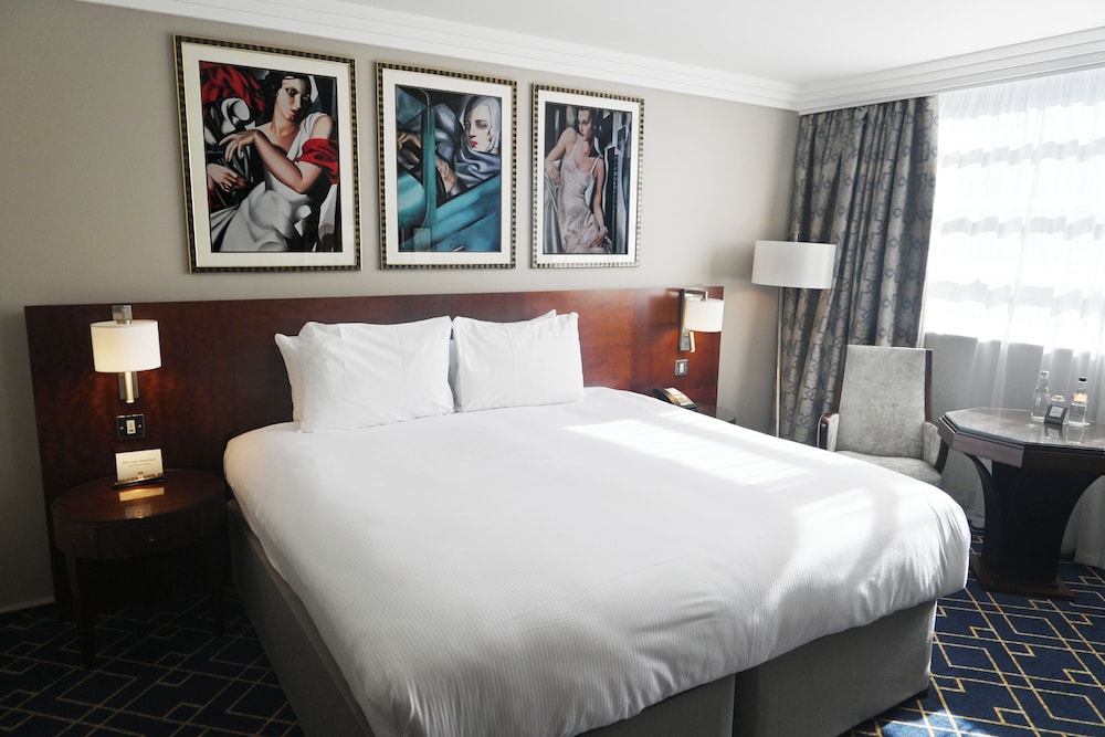 crowne plaza liverpool john lennon airport by ihg