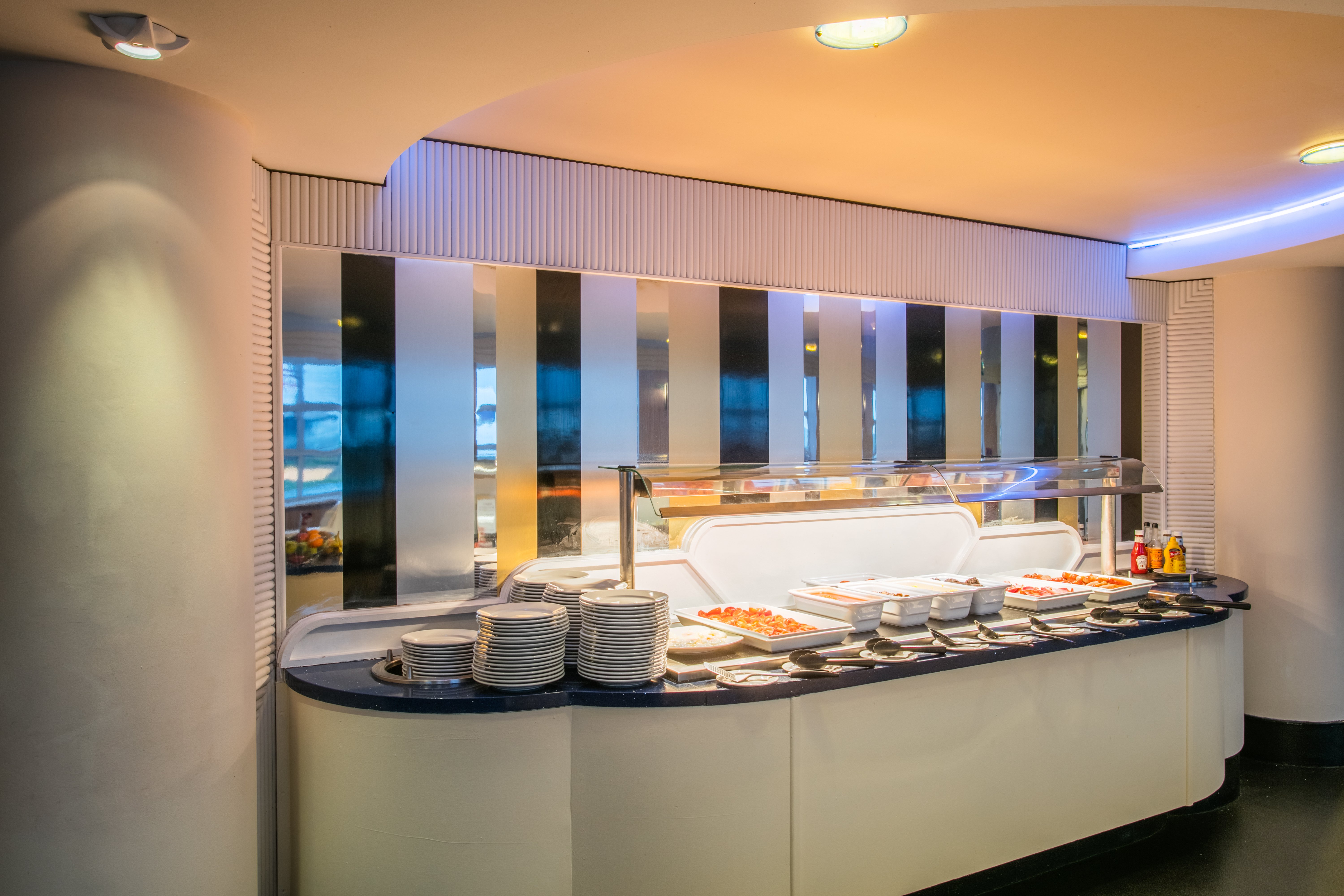 crowne plaza liverpool john lennon airport by ihg