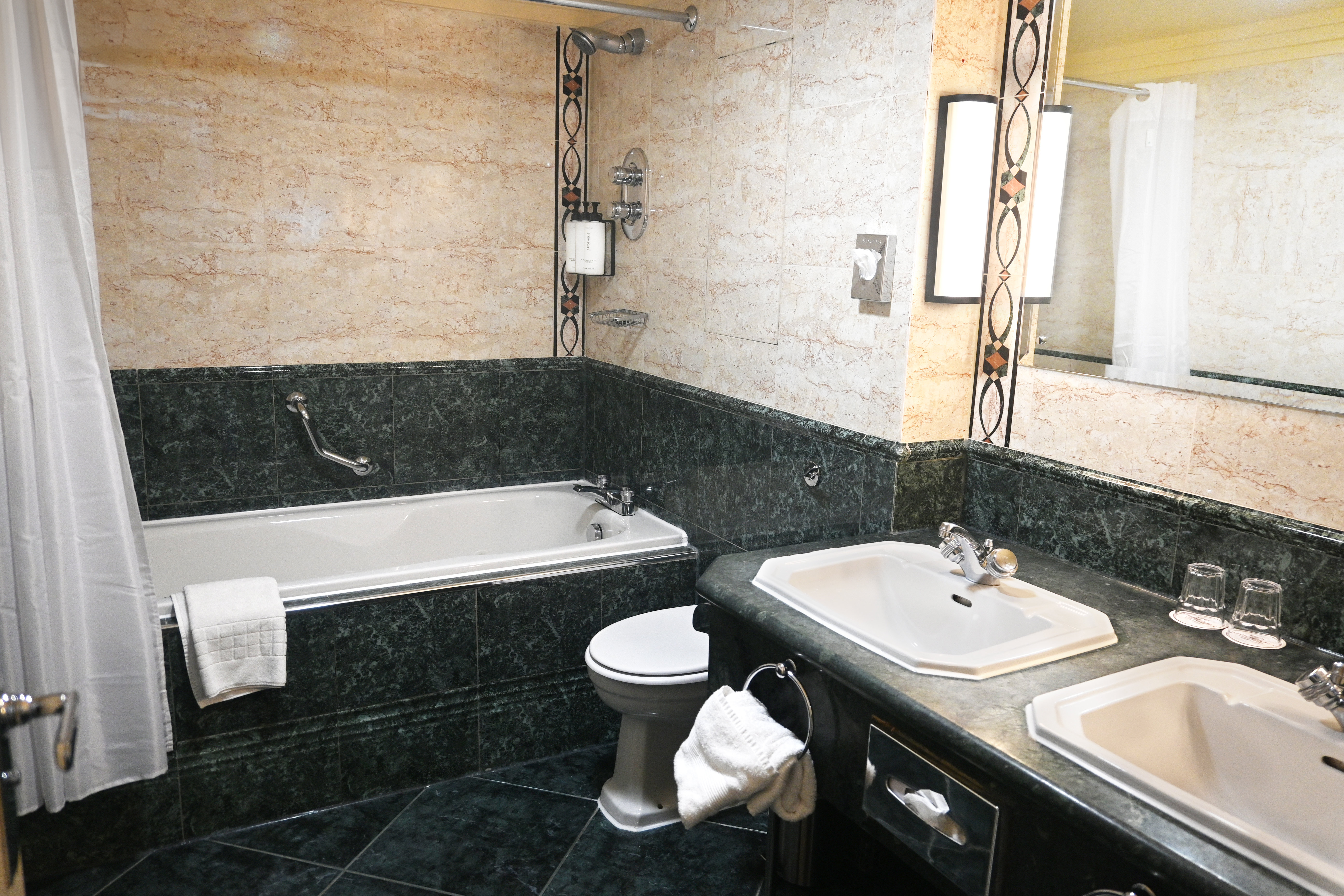 crowne plaza liverpool john lennon airport by ihg