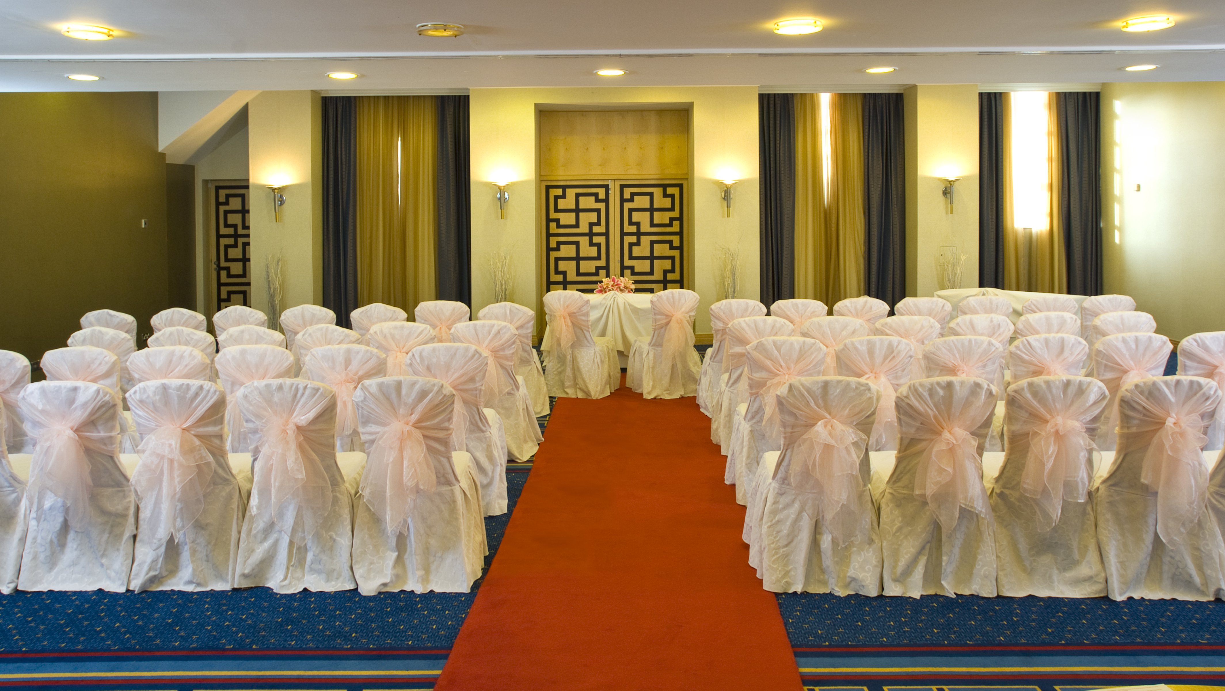 crowne plaza liverpool john lennon airport by ihg