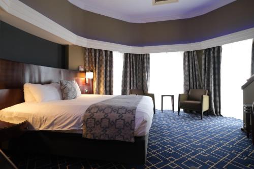 crowne plaza liverpool john lennon airport by ihg