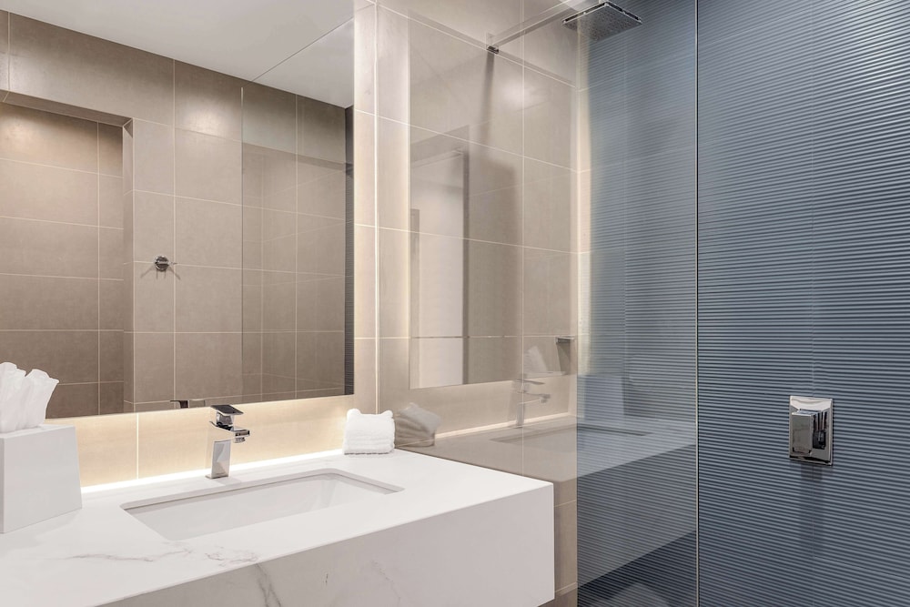 hilton garden inn san jose airport city mall