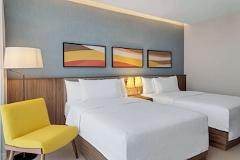 hilton garden inn san jose airport city mall