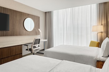 hilton garden inn san jose airport city mall