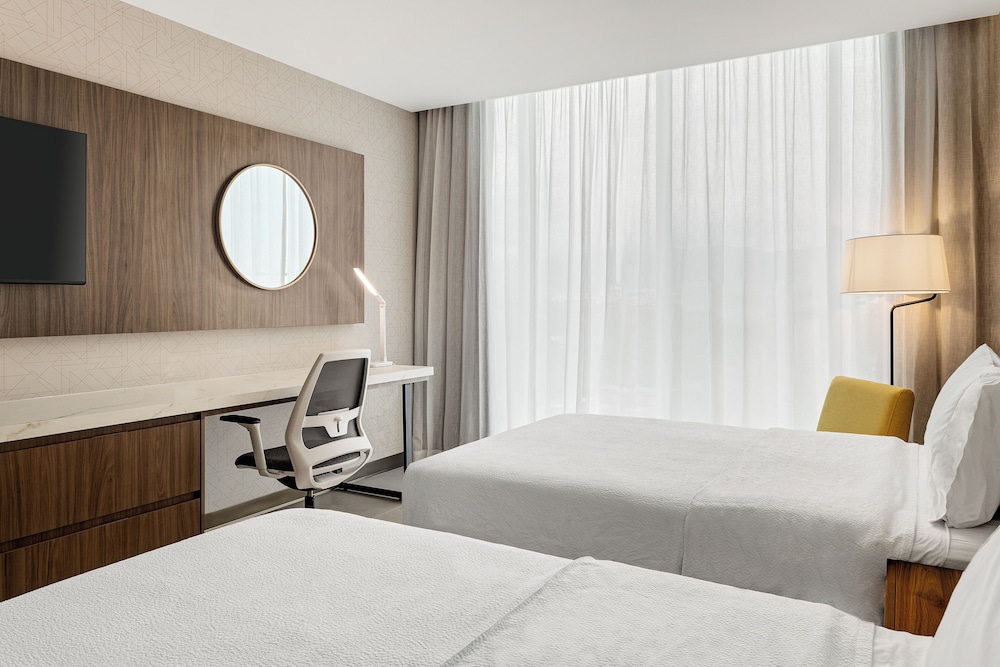 hilton garden inn san jose airport city mall