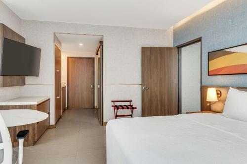 hilton garden inn san jose airport city mall