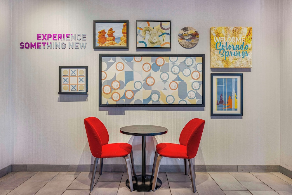 home2 suites by hilton colorado springs airport