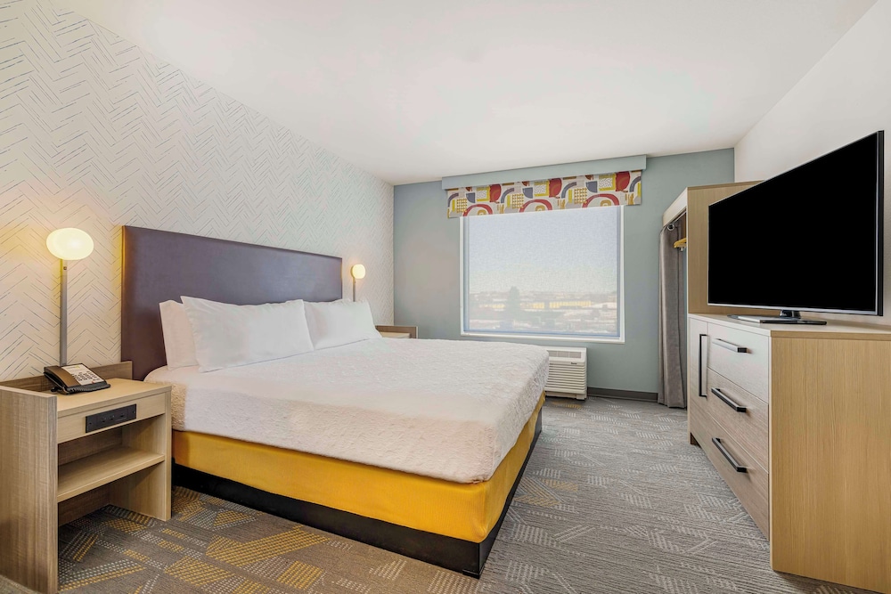 home2 suites by hilton colorado springs airport