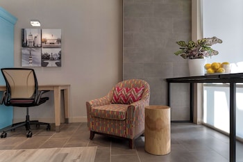 home2 suites by hilton kokomo
