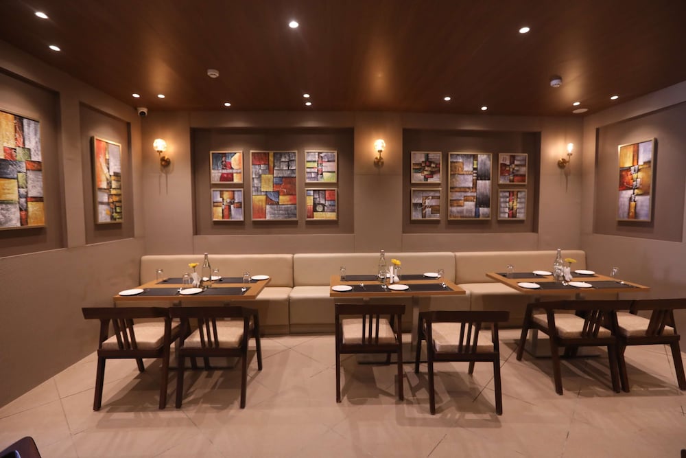 surestay by best western lucknow