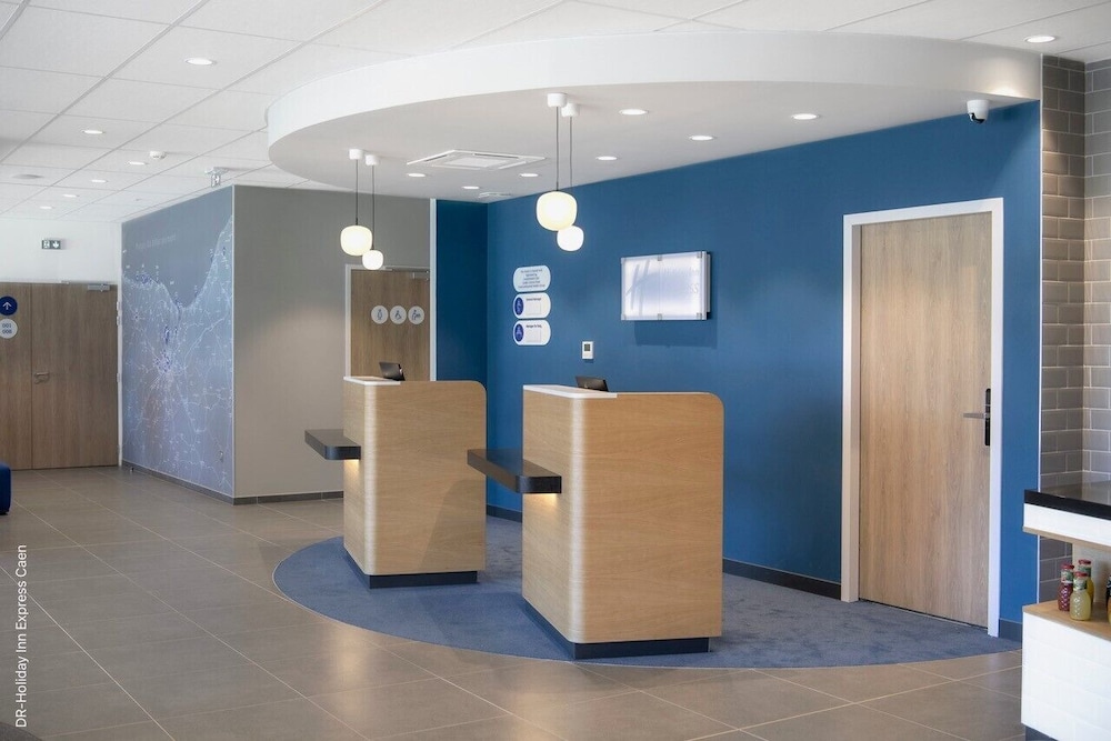 holiday inn express caen epron