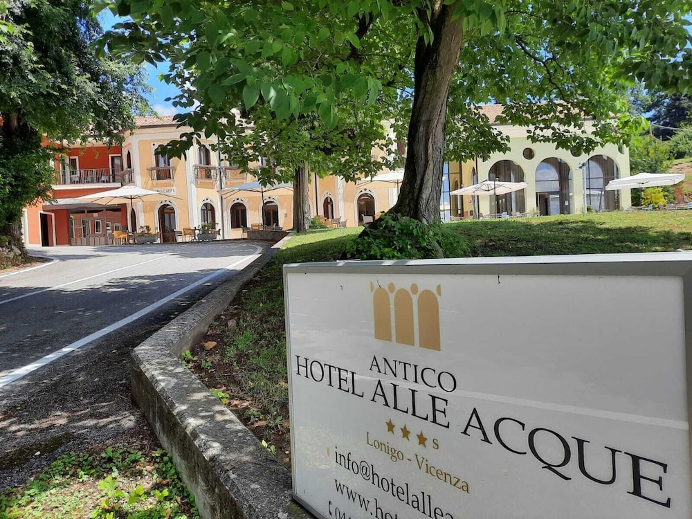 hotel alle acque