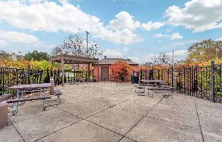 extended stay america suites chicago lombard yorktown center