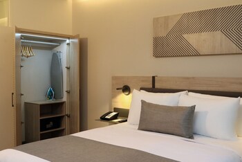 city express plus by marriott monterrey centro