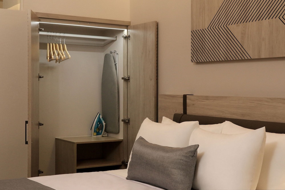 city express plus by marriott monterrey centro