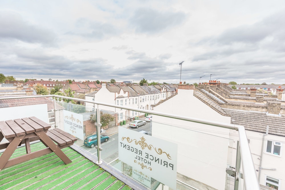 prince regent hotel excel london