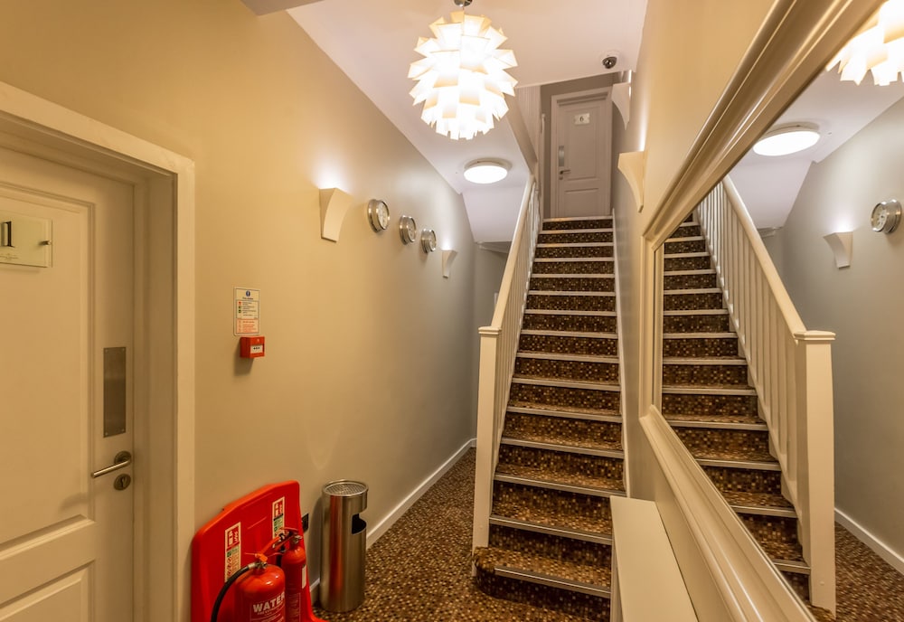 prince regent hotel excel london