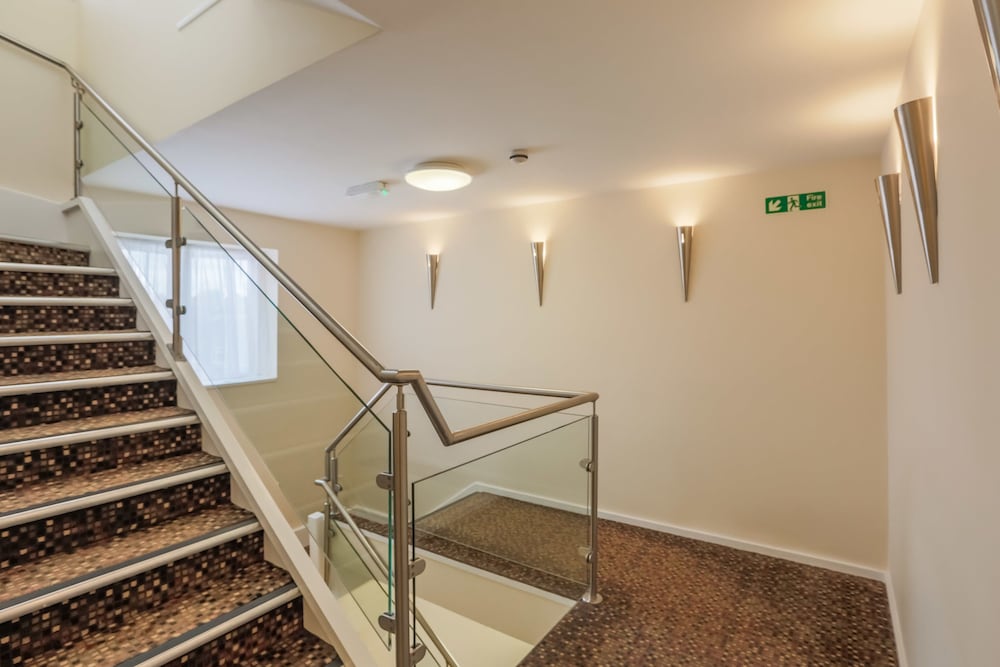 prince regent hotel excel london