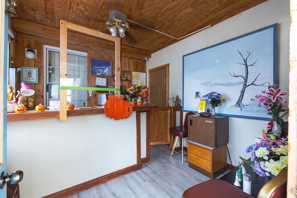 parkside motel by oyo