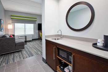 hampton inn and suites by hilton indianapolis south greenwood