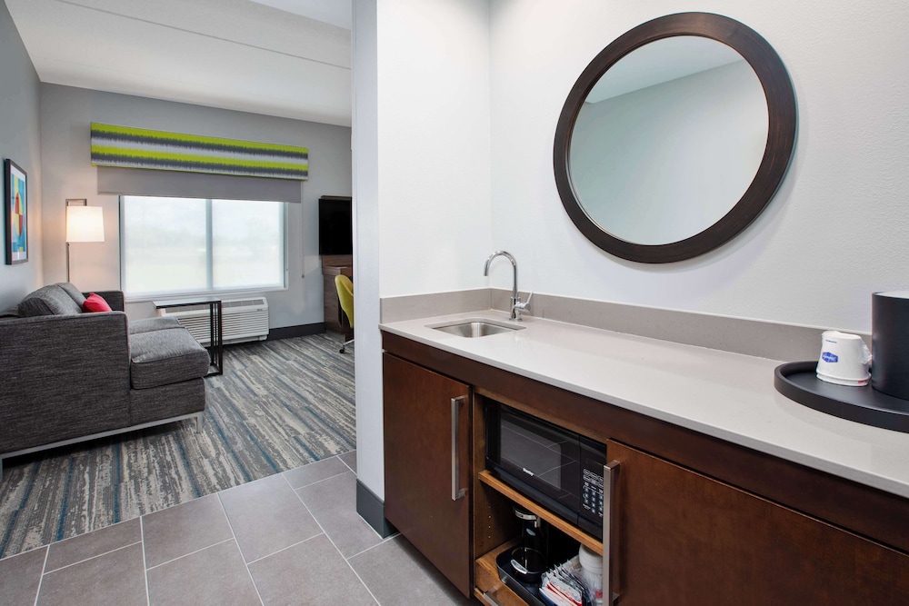 hampton inn and suites by hilton indianapolis south greenwood