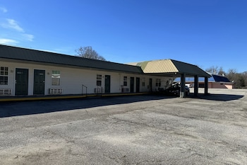 sparta seven motel by oyo