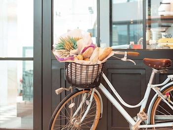 ibis styles manila araneta city