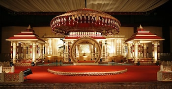 celestia suites at leonia