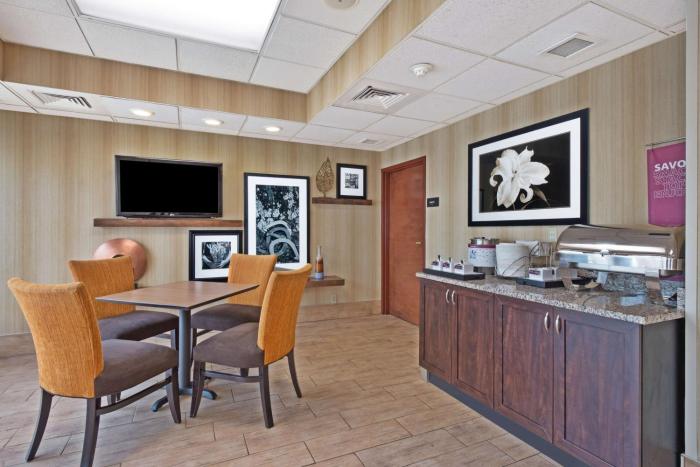 hampton inn huntington barboursville