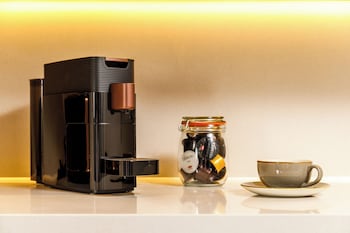 southgate hotel london