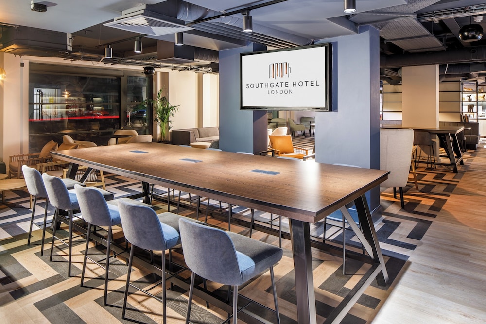 southgate hotel london