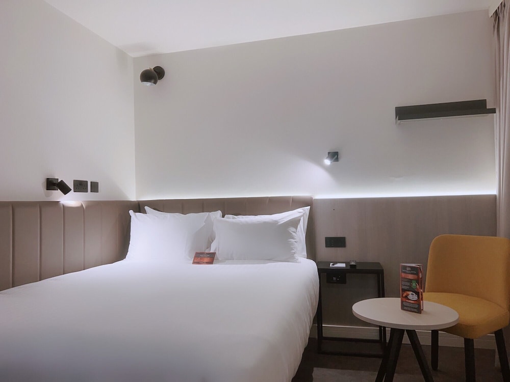 southgate hotel london