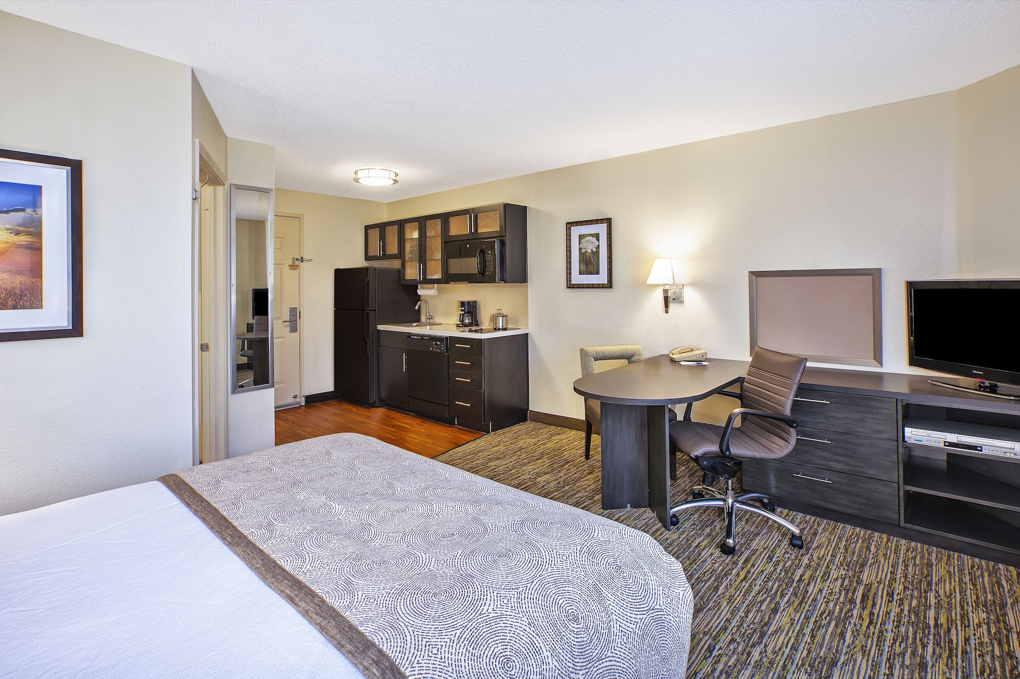 candlewood suites indianapolis by ihg