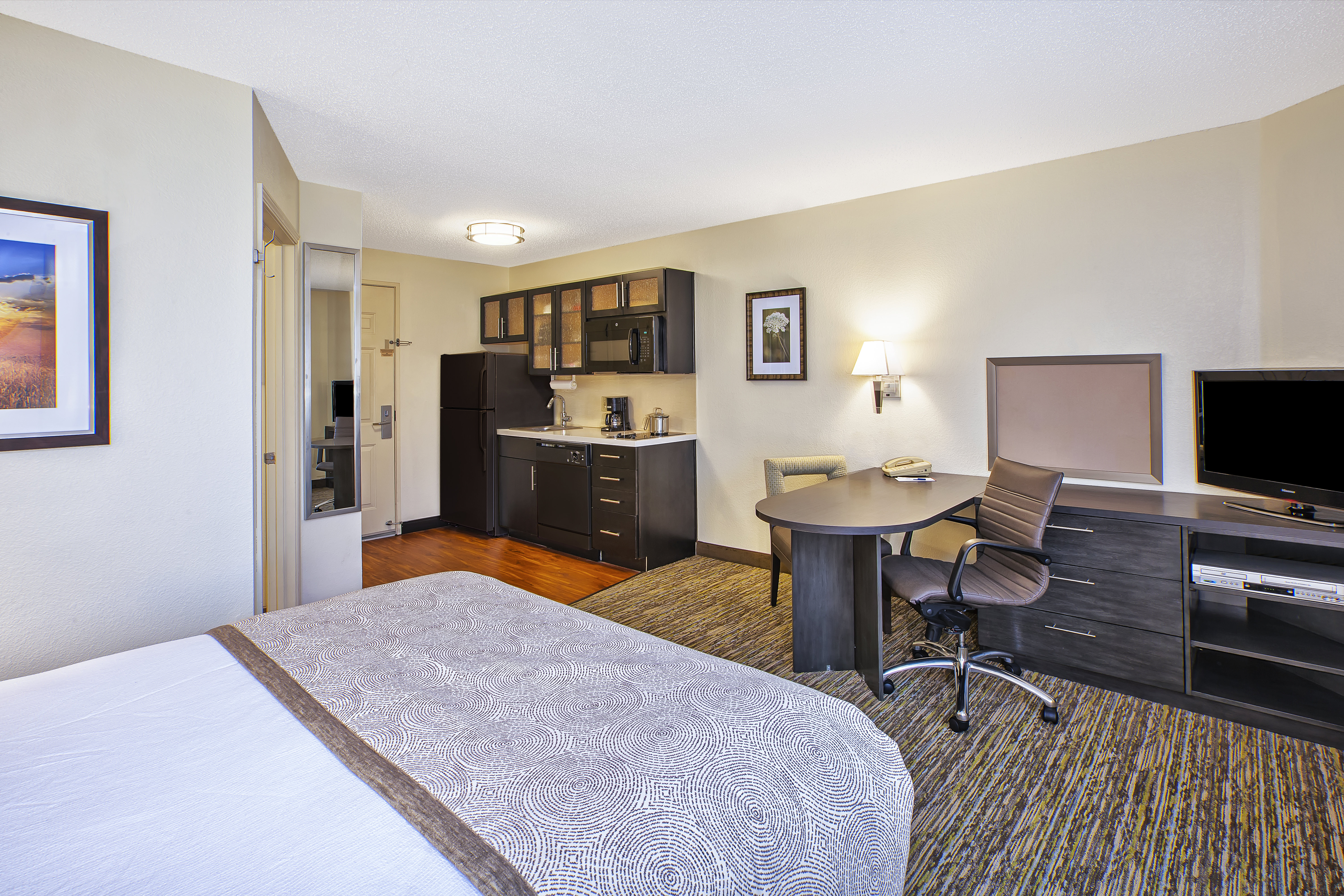 candlewood suites indianapolis by ihg