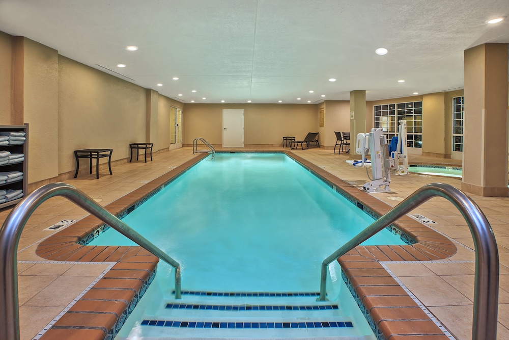 candlewood suites indianapolis by ihg