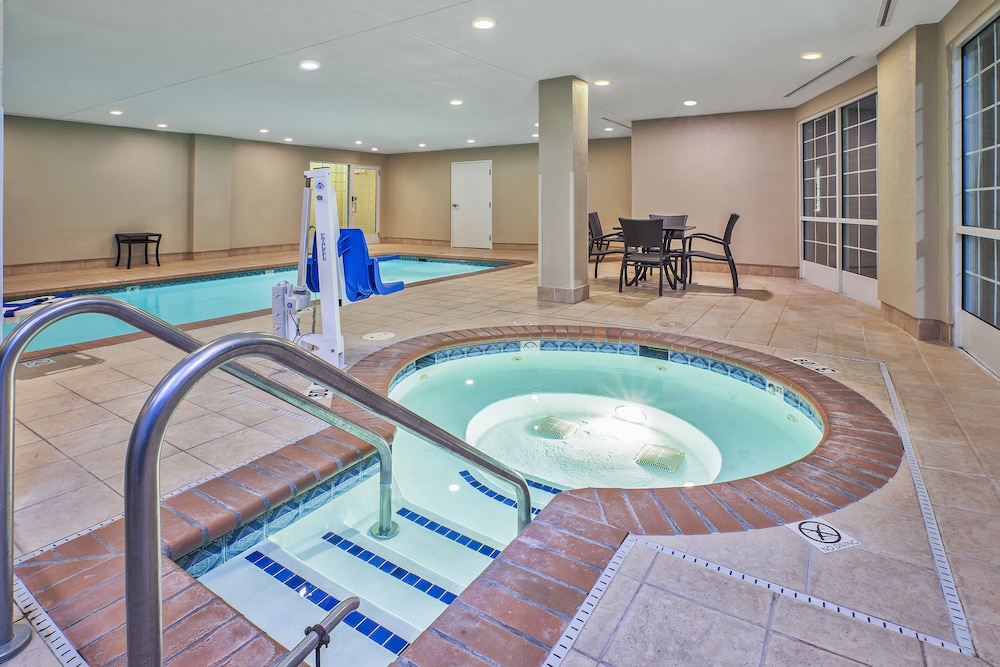 candlewood suites indianapolis by ihg
