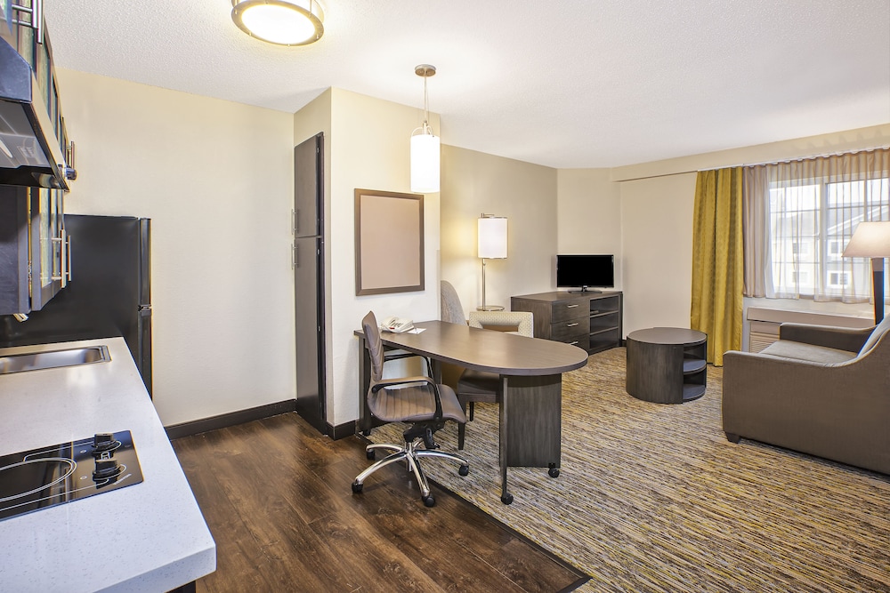 candlewood suites indianapolis by ihg
