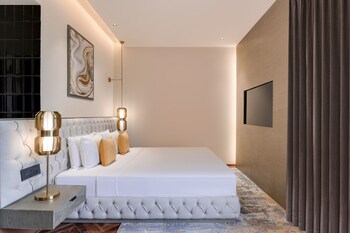 lemon tree hotel hisar