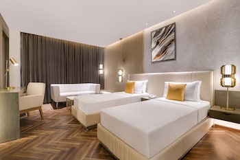 lemon tree hotel hisar