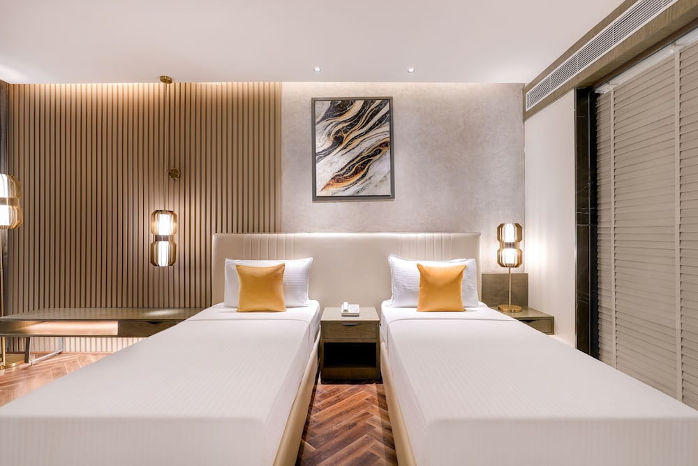 lemon tree hotel hisar