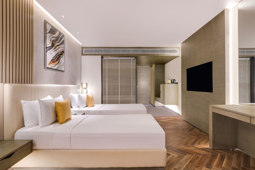 lemon tree hotel hisar