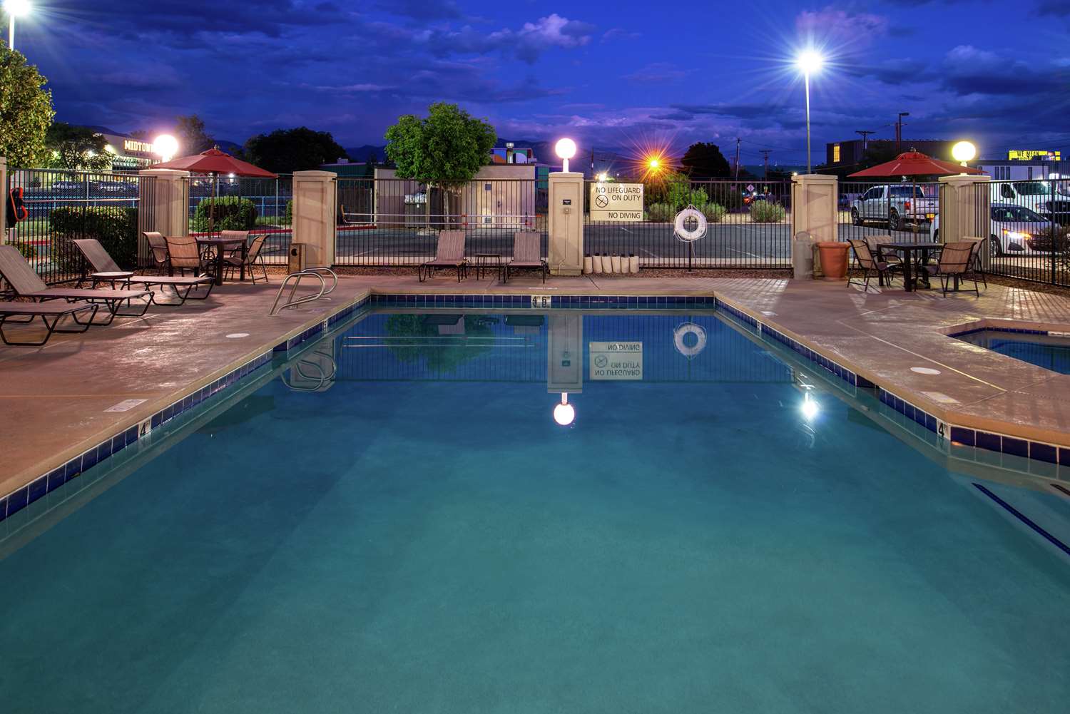 hampton inn albuquerque university midtown