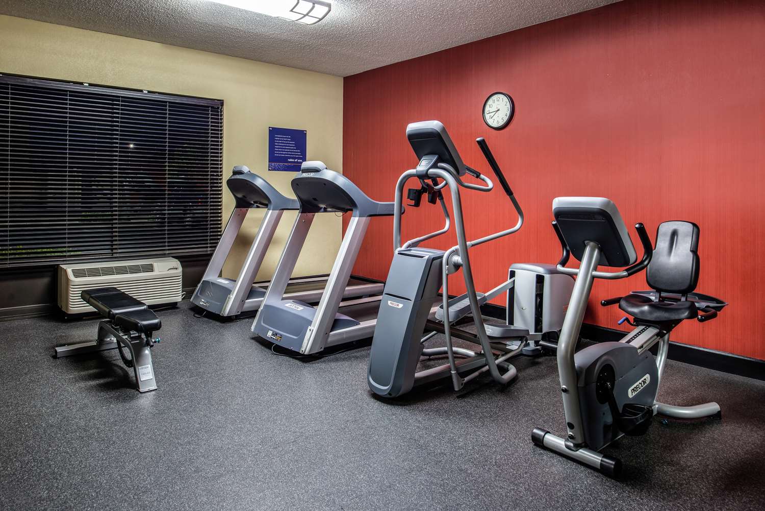 hampton inn albuquerque university midtown