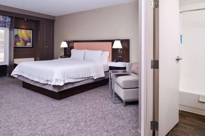hampton inn albuquerque university midtown
