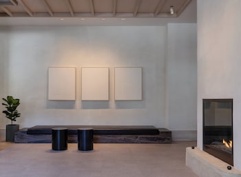 kimpton claret hotel