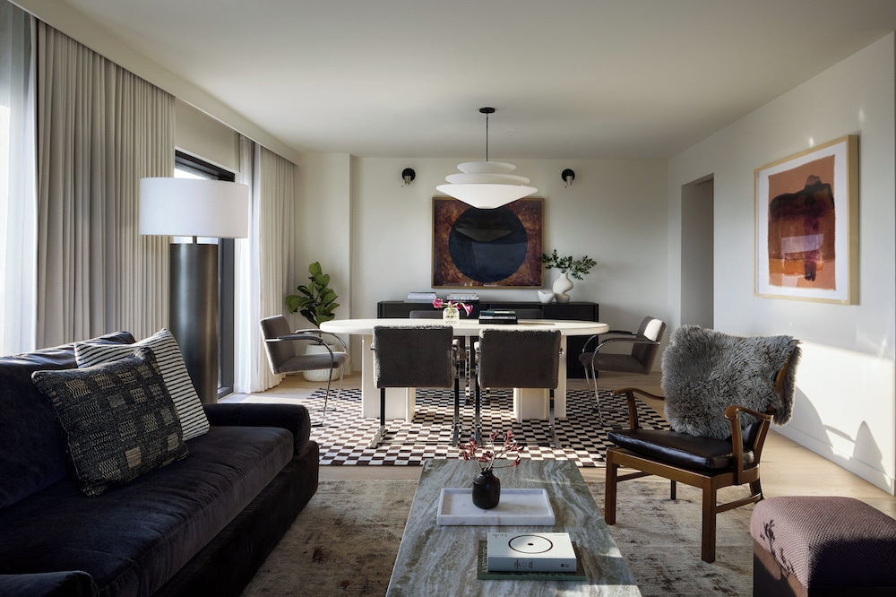 kimpton claret hotel