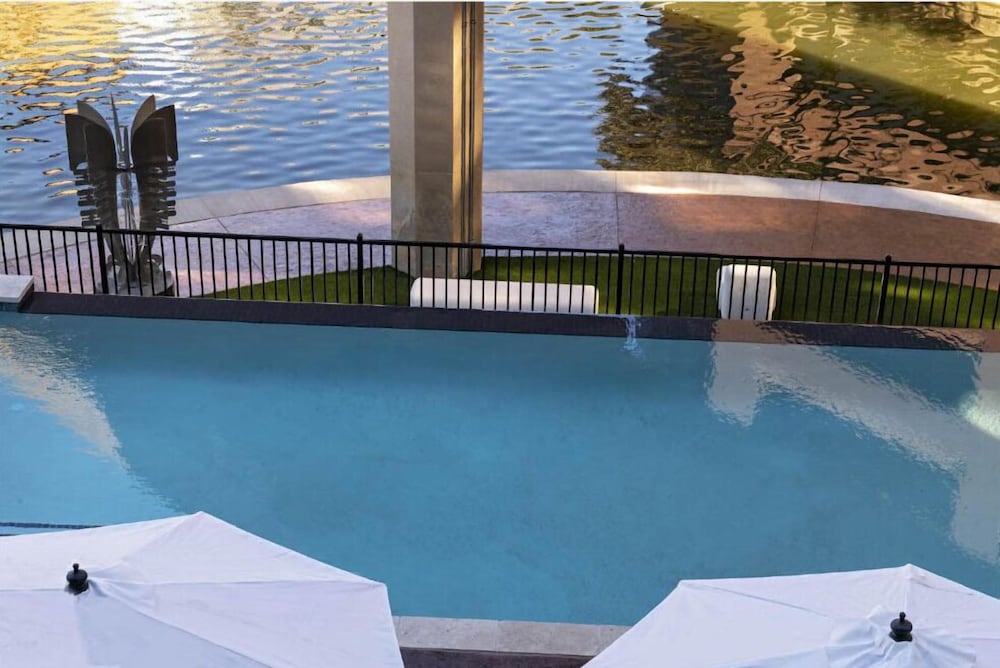 hotel indigo irving las colinas an ihg